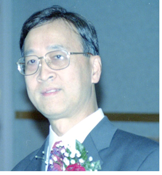 陳若愚牧師 2000-2005院長